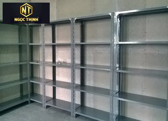 KỆ SẮT V LỖ 5 MÂM KỆ SẮT V LỖ 5 MÂM